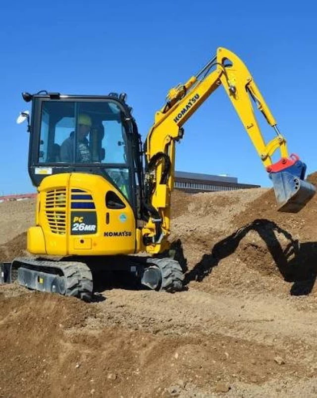 Komatsu PC 26 MR